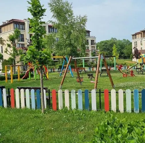 Life Resort- фемили 2 شقة