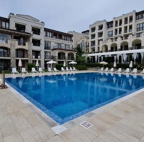 شقة Life Resort- фемили 2 سوزوبول